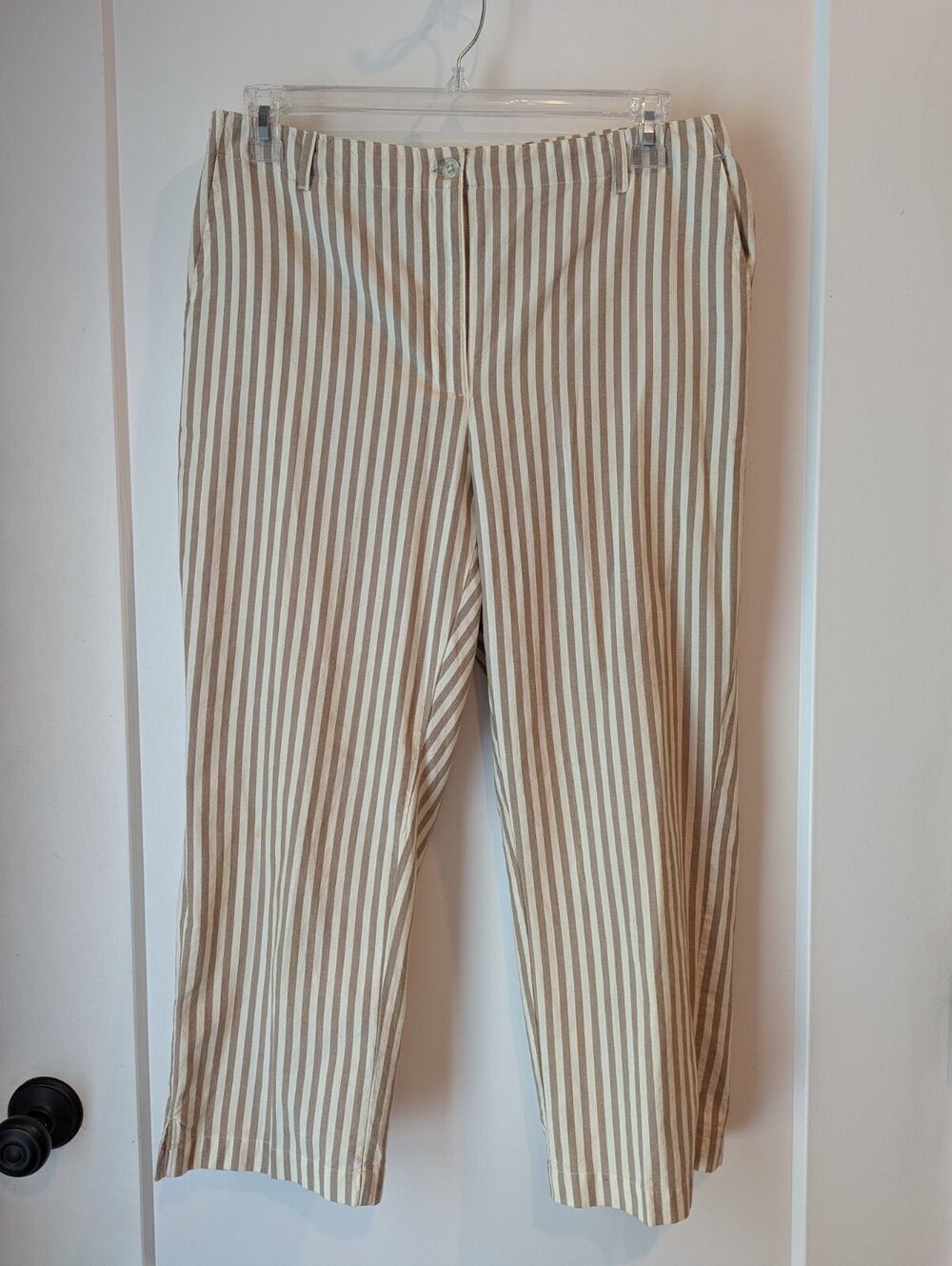 Orvis Women's Size 12 Khaki Cream Striped Pants Cotton Lightweight Breathable